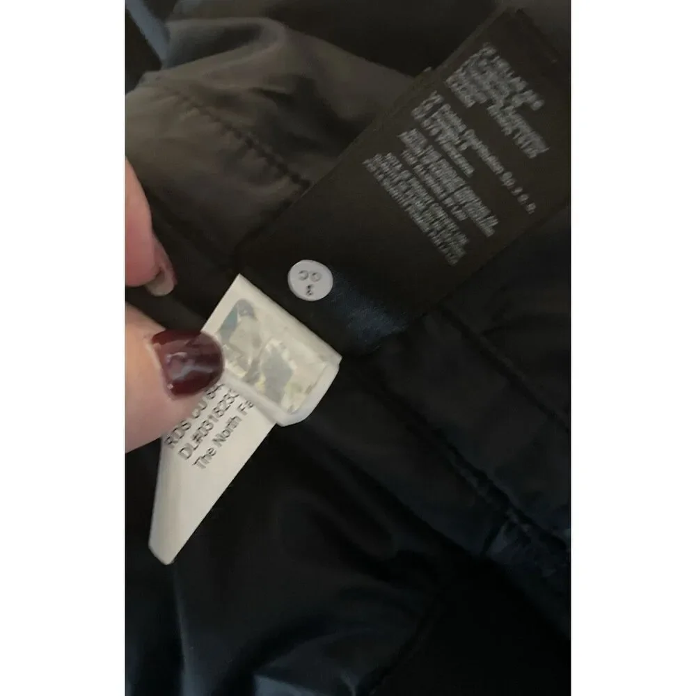 The North Face Puffer 550 Down Pullover Size L Black 1/4 Snap Button Jacket